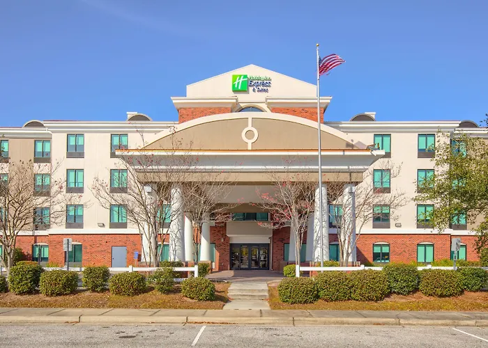 Resort: Holiday Inn Express Hotel & Suites Gulf Shores By Ihg